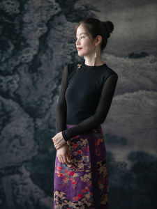 Original Pure Cotton Long Sleeve Embroidered Mesh under Shirt for Women Comfortable Breathable Commute Style round Neck Top