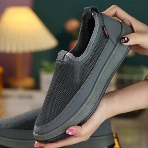 Xishop   สินค้าขายดี รองเท้าผ้าใบผู้ชาย มีช่องระบายอากาศ ใส่แล้วไม่อึดอัด ชอบสีมาก กดสั่งซื้อได้เลยค่ะ