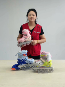 6 yrs and above Kids/Adults Inline Skates Adjustable Size Roller Skate Shoes Safe Right Foot Brake