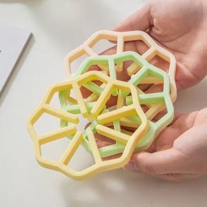 3Pcs Heat-Resistant Silicone Coaster Creative Flower Shaped Dining Table Mat Hollow Design Kitchen Home Use Anti-Scalding Bowl Mat ﻿