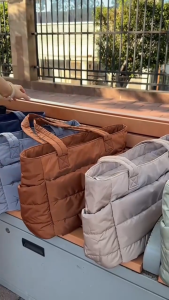 🔶【LOCAL STOCK】Tote Bag Women 15.6 Inch Laptop Waterproof Shoulder Bag Lightweight Handbag Travel Work Gym
