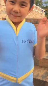 Baju Renang Apung FLOSWIM & CUDDLEME: Pilihan Terbaik untuk Anak