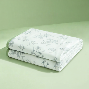 DOHIA | Washable Machine Washable Floral Air Conditioner Quilt