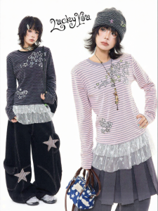 Vintage Stripes Star Lace Edge Fitted T-Shirt