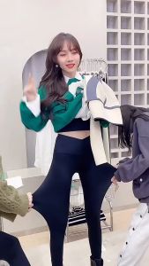 【READY STOCK】JUST CC Kaka New High Waist Shark Pants S-XL 卡卡正品交叉镂空收腹裤 提臀裤 阔腿裤 瘦腿裤 瘦身裤 塑身裤 Postpartum Slimming Yoga Pants