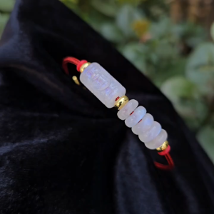 Q2346 Vòng lu thống trúc khắc kim tiền ngũ điếu đá Mặt Trăng Moonstone dây cáp Kim và Thuỷ - Phong Thuỷ TUDO P