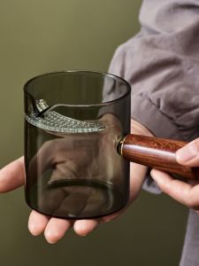 Heat-Resistant Borosilicate Transparent Black Crescent Strainer Tea Cup Oven Mitts Side Handle Tea Strainer Integrated Pitcher Tea Pot