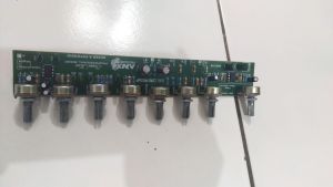 penguat mic mixer 8 potensio//gain/high/midle/low/monitor/effect/panpot/volume