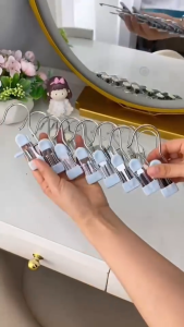 JS คลิปสเตนเลส กันลื่น แบบพกพา สีสันสดใส / คลิปเก็บตู้เสื้อผ้า ประหยัดพื้นที่ พร้อมตะขอ กันลมรุ่น. N12