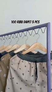 Celana pendek pria dewasa motif cetak Jova twill