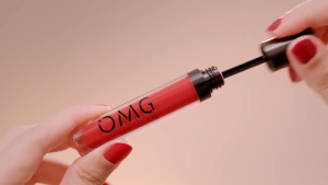 OMG Oh My Glam Matte Kiss Lip Cream Series