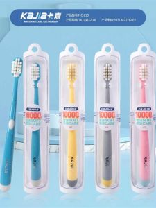 Caja Ultra-Fine Toothbrush Set for Men And Women Student Travel Plastic Box 4 Pieces Oral Care Dental Brushes from China