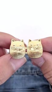 D.S. ตะขอปรับเอวกางเกง ปรับระดับเอวช่วยให้กางเกงกระชับ ลายแมว แบบหมุด Fashion Pins