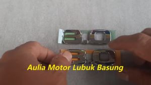 Emblem 3.0 Pajero Triton Fortuner Harrier Innova Hilux NAV1 Camry Alphard - Chrome