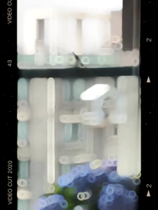 Hanging Bird Feeder Clear Glass Window House Bird Feeder Outdoor Wild Bird Seed Feeder Pet Feeder