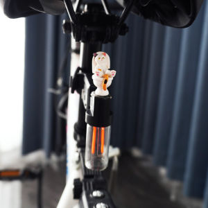 Creative Cartoon Three-Color Cat Toilet Seat Night Cycling Road Bicycle Tail Light Universal Warning Light Bicycle Riding Equipment