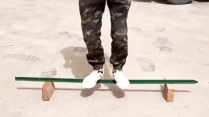 ความสูง 1.3m 1.5m 1.8m เสารั้วเหล็ก Y Post เสารั้วเหล็กหนา เสารั้วเหล็กหล่อสามเหลี่ยม รั้วสวน เสารั้วตาข่าย เสาล้อมสวน เสารั้วบ้าน 【จัดส่งตลอด 24 ชั่วโมง】