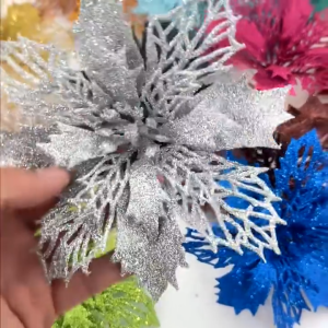【Happy Time】4pcs 16cm Glitter Artificial Poinsettia Flower Christmas Tree Wreath Ornaments Durable Reusable Decorative Decor for Xmas New Year Holiday PArty Home Decoration