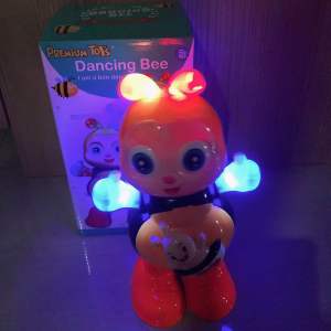 Mainan Robot Joget Super Hero Dance Musik dan lampu