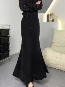 Black Slimming High Waist Fish Tail Skirt Womens Fashion Elegant Commuter Style A-Line Midi Skirt for plus Size Ladies