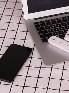 มีสต็อกพร้อมส่งจากไทย🔥Pocket Wifi Aircard Wifi Modem 4G LTE 150 Mbps USB พ็อกเก็ตไวไฟ ไวไฟเร้าเตอร์ โมบายไวไฟ พ็อกเก็ตเราเตอร์ เราเตอร์ไร้สาย เราเตอร์ใส่ซิม พกพาไปได้ทุกที่ ใส่ซิมแล้วใช้ได้ทันที