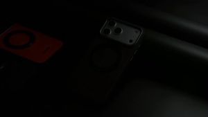 Ốp Điện Thoại Từ Tính SUTENI iPhone 18 Pro Max 360 ° Giá Đỡ Xoay Đa Năng Tích Hợp Sạc Không Dây Tương Thích Với iPhone 17 16 15