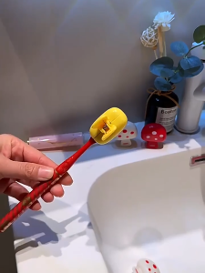 1pcs  Travel Toothbrush Protective Cap Mushroom Toothbrush Storage Clip Portable Dustproof Toothbrush Cover  Gifts