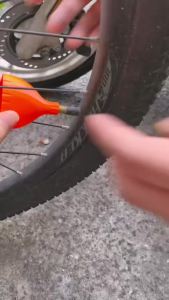 Tubeless Bike Tire Sealant Funnel Easy Pour Bicycle Wheel Repair Inject Funnel MTB Road Bike Tyre Maintenance Tool