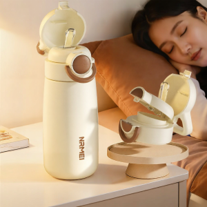 nRMEi | Ly Cốc Cách Nhiệt Có Ống Hút Bóng