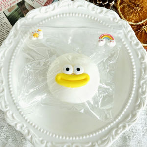 Slow Rising Big Eye Bun Style Creamy Squishy Toy