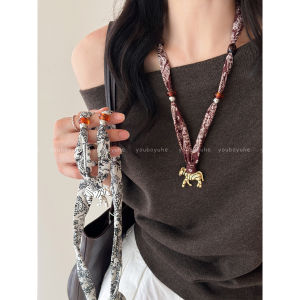 สร้อยคอแฟชั่นเกาหลี สร้อยคอแบบโซ่หมูพันธุ์เล็ก ลูกปัดลายดอกไม้คาตาล็อก เครื่องประดับแฟชั่นสำหรับผู้หญิงในฤดูใบไม้ร่วงและฤดูหนาว