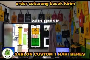 isi 20 pcs 25x35 cm Tas spunbond / oval / kain / nonwoven / furing / press / kantong / bag / goodie / souvenir