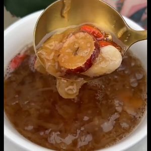 No Boil Silver Ear Soup Freeze Dried Snow Fungus Soup Bird Nest Silver Ear Soup 冻干银耳羹 免煮冲泡即食速食 红枣枸杞白木耳燕窝