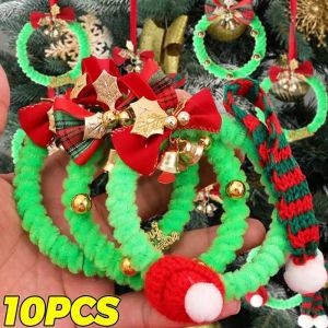 10PCS Christmas Mini Wreath Pendant Green Wreath Pendant with Bell DIY Xmas Tree Car Interior Hanging Ornament Home Party Decor Supply