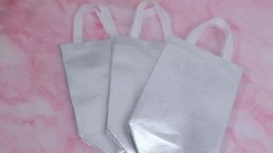 6/12 Pack Silver Gift Bags Reusable 26x20x10cm Medium Size with Handle for Christmas Birthday Wedding Party