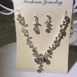 3PC Womens Fashion Wedding Season Imitation Pearl Flower Necklace Earrings Jewelry Set Wedding Date Party Holiday Gift-8916