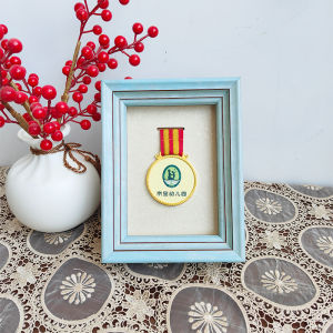 Sanrio Marathon Finish Medal Frame Wall Mounted Or Tabletop Display European Style Resin Rectangle Customizable Photo Frame