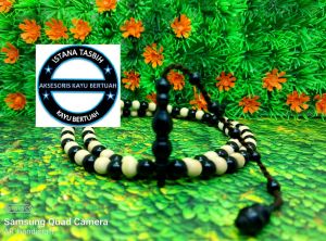 tasbih kombinasi kayu galih kelor dan dewandaru