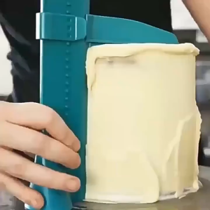 Alat Kue Fondant Cake Edge Cream Scraper Adjustable Spatula Halus Penghalus Kue Tart 23cm Foodgrade