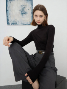 3COLOUR·S | Spring New Half-Neck Black Long Sleeve Fitted T-Shirt
