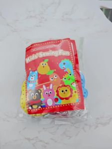 Cute Animal Sewing Kit No-Mess EVA 8 Easy Projects Beginner Learn to Sew Art Crafts Boys Girls DIY Pendants Sew & Stick Pet Gift