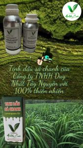 Tinh dầu Sả chanh nguyên chất 100% từ thiên nhiên tác dụng khử mùi làm sạch không khí xua đuổi con trùng thư giản và giảm căng thẳng xông hơi massage ... (Sản phẩm của Vhealthycare - Duy Nhat Tay Nguyen)