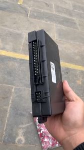 Rơ le xi nhan xe ô tô đầu kéo howo a7 lắp cho các loại xe ô tô howo đầu kéo rơ le nháy howo a7 WG9716582003 wg9716582001 YD24J