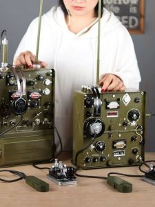 Retro Style Radio Telegraph Model Old Object Republic of China War Prop Decorative Ornaments Tabletop Metal Craft Anniversary