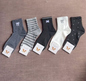 SET 5 ĐÔI TẤT VỚ NỮ CAO CỔ MÃ 24 DÀNH CHO NỮ