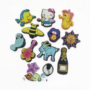 24 Cross รองเท้า DIY ใหม่ 2024 พร้อมหัวเข็มขัดตกแต่งลายการ์ตูน หัวเข็มขัดตกแต่ง หัวเข็มขัดตกแต่ง รองเท้า หัวเข็มขัด หัวเข็มขัด