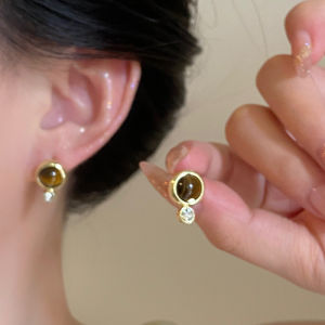 Corinna Retro C-shaped Earrings Unique Temperament High-end Earrings Niche Fashion Earrings