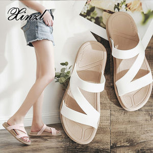 Womens Flat Bottom Indoor Slippers Soft Sole Beach Sandals Anti-Slip Casual Style PVC Material Summer 2021 Fashion Trend
