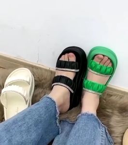 Sandal Slop Wedges Wanita Slip On Karet Anti Slip Motif Strap Mutiara Import PCU 8688 & 8688-1