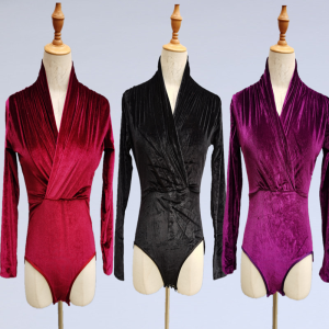 ชุดฝึกเต้นละตินสำหรับผู้หญิงเสื้อแขนยาวผ้ากำมะหยี่แบบใหม่สำหรับฤดูใบไม้ร่วงชุดเต้นรำแบบมืออาชีพสำหรับผู้ใหญ่ชุดรูปร่างสำหรับการแสดง